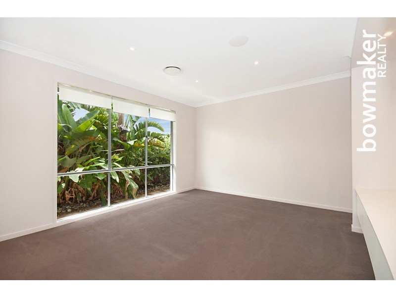 6 Moloney Place, North Lakes QLD 4509