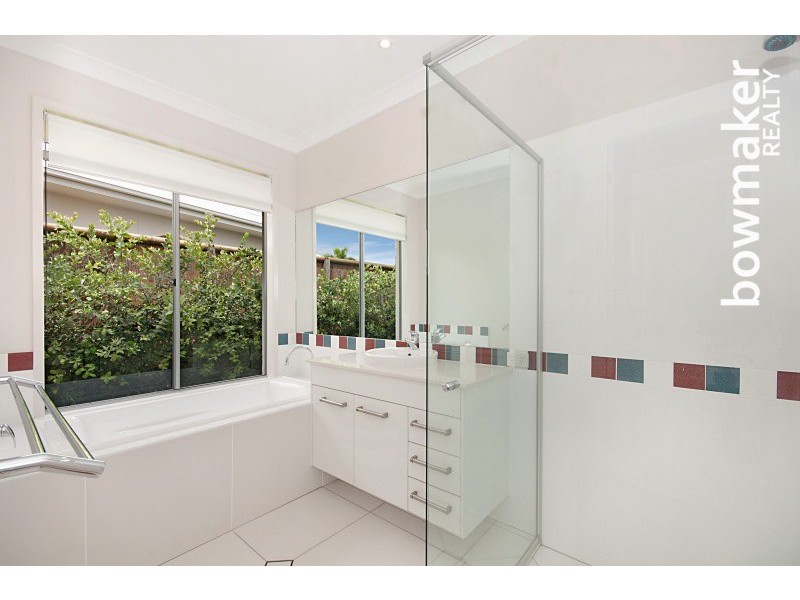 6 Moloney Place, North Lakes QLD 4509