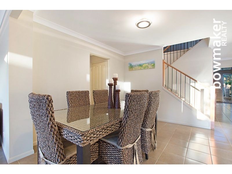 1 Kurrajong Circuit, North Lakes QLD 4509