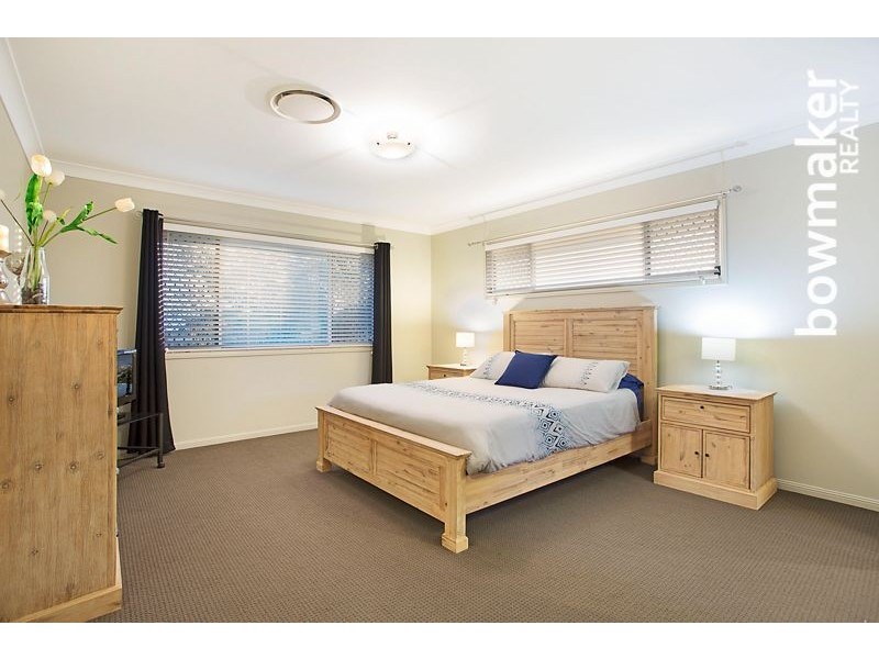 1 Kurrajong Circuit, North Lakes QLD 4509