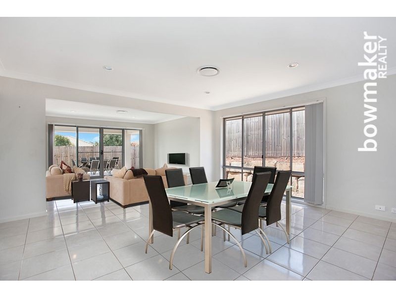 8 Vanilla Ave, Griffin QLD 4503