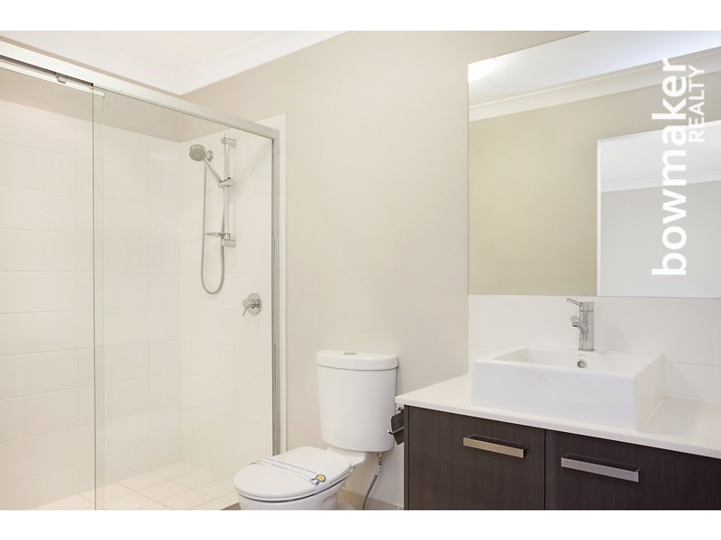 8 Vanilla Ave, Griffin QLD 4503