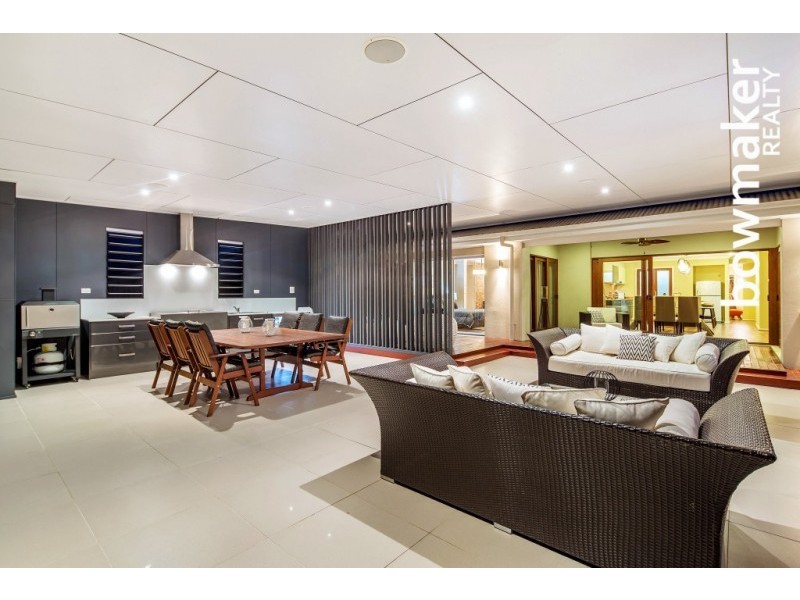 137 Peel Road, Ningi QLD 4511