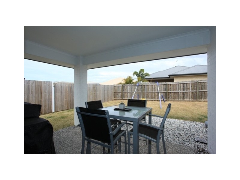 9 Sorrento Street, North Lakes QLD 4509