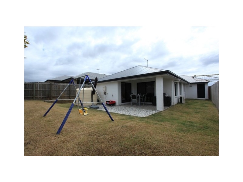 9 Sorrento Street, North Lakes QLD 4509