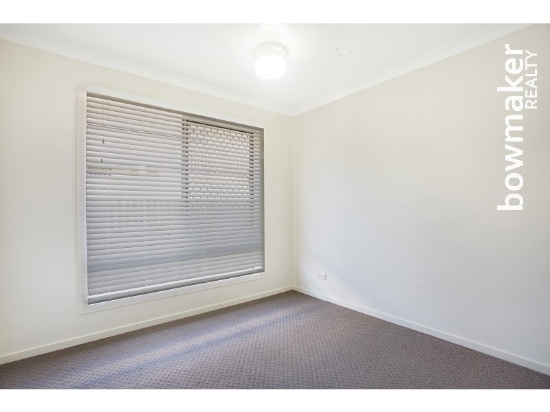 12 Williams Crescent, North Lakes QLD 4509