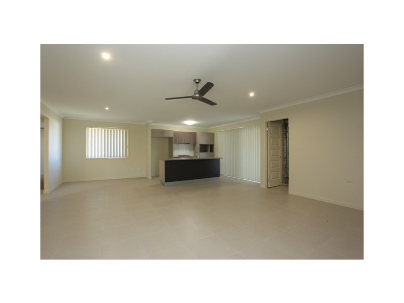 A/8 Jacaranda Court, Griffin QLD 4503