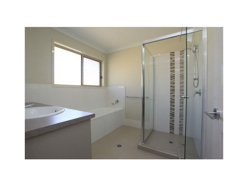 A/8 Jacaranda Court, Griffin QLD 4503