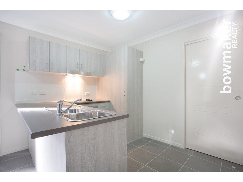 2/11 Mistral Crescent, Griffin QLD 4503