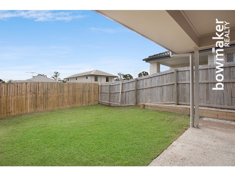 2/11 Mistral Crescent, Griffin QLD 4503
