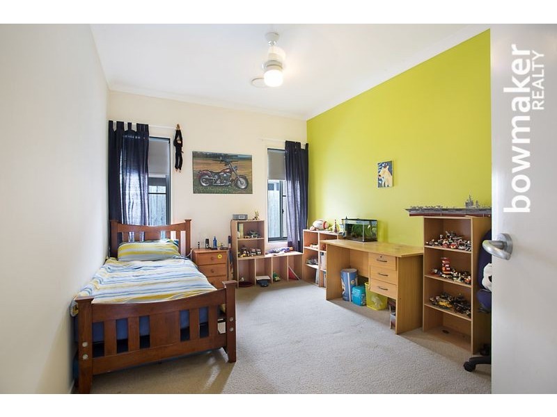 8 Kangaroo Street, North Lakes QLD 4509