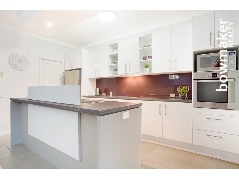 22 Thomson Close, North Lakes QLD 4509
