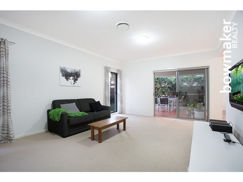 22 Thomson Close, North Lakes QLD 4509