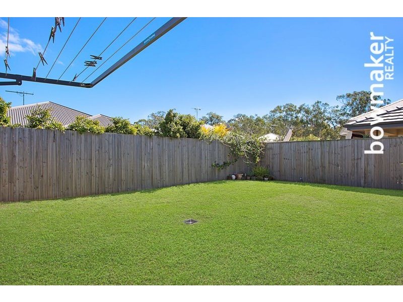 15 Manhattan Crescent, North Lakes QLD 4509