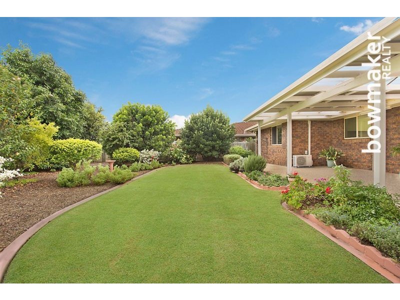 12 Mayfair Street, Kippa-ring QLD 4021