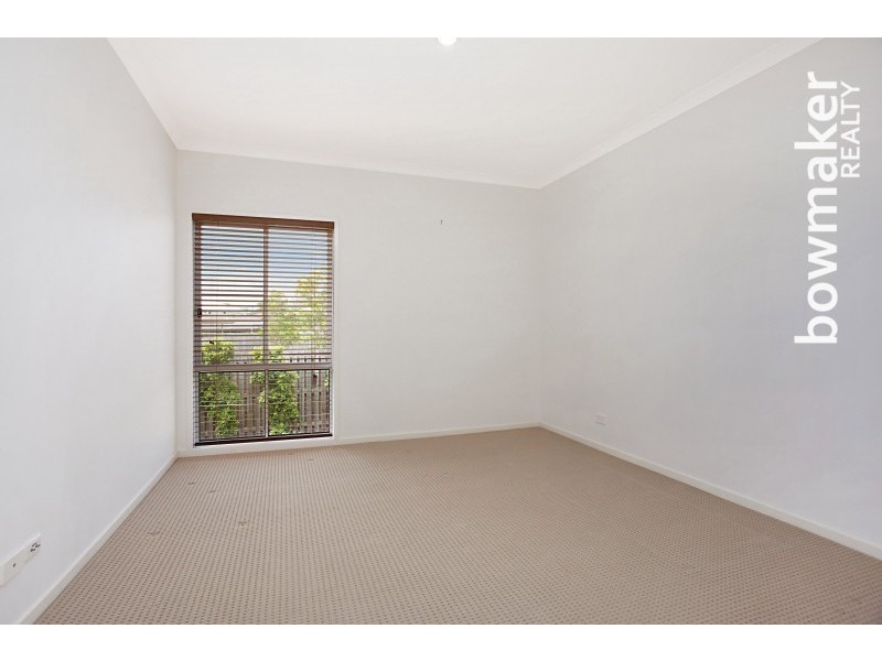 25 Friars Crescent, North Lakes QLD 4509