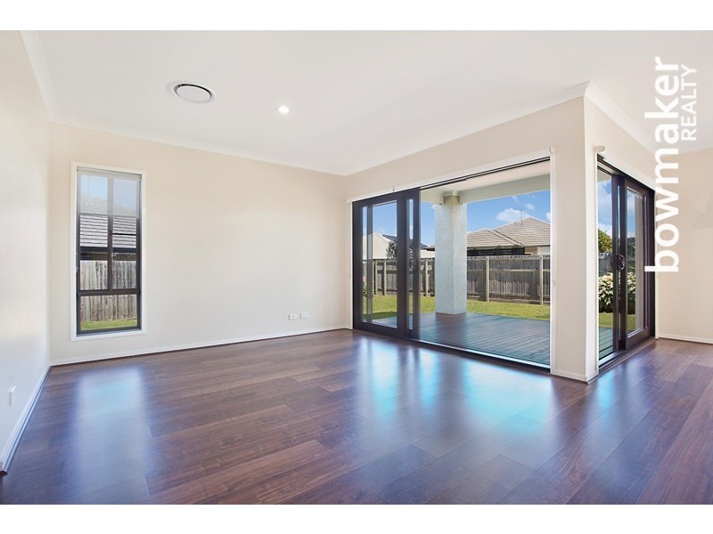 25 Lytham Circuit, North Lakes QLD 4509