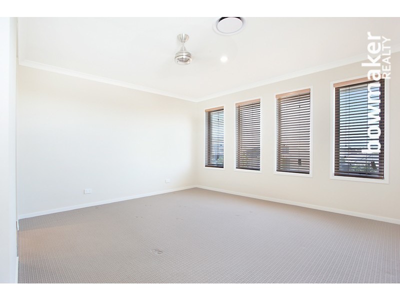 25 Lytham Circuit, North Lakes QLD 4509