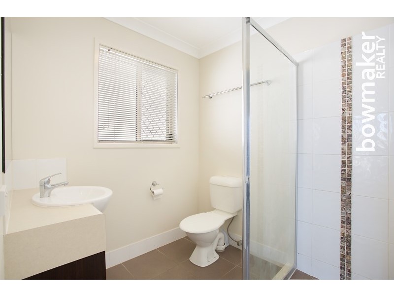 8 Capital Street, North Lakes QLD 4509