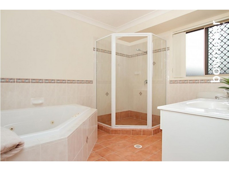 14 Grampion Circuit, North Lakes QLD 4509