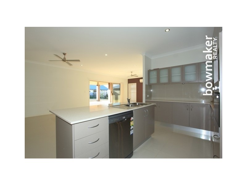 9 Elkington Circuit, North Lakes QLD 4509