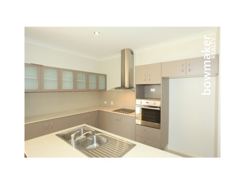 9 Elkington Circuit, North Lakes QLD 4509