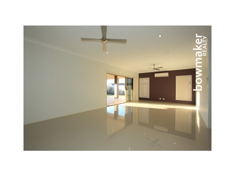 9 Elkington Circuit, North Lakes QLD 4509