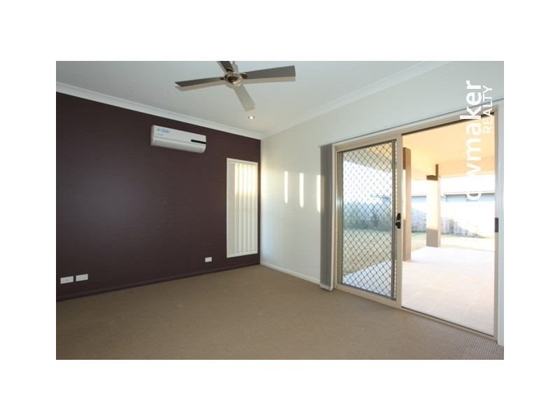 9 Elkington Circuit, North Lakes QLD 4509