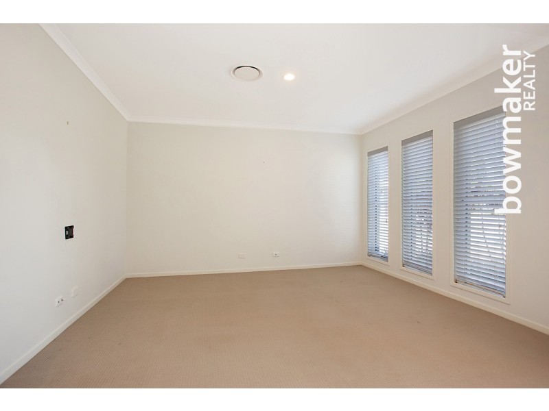 5 Satinay Parade, North Lakes QLD 4509