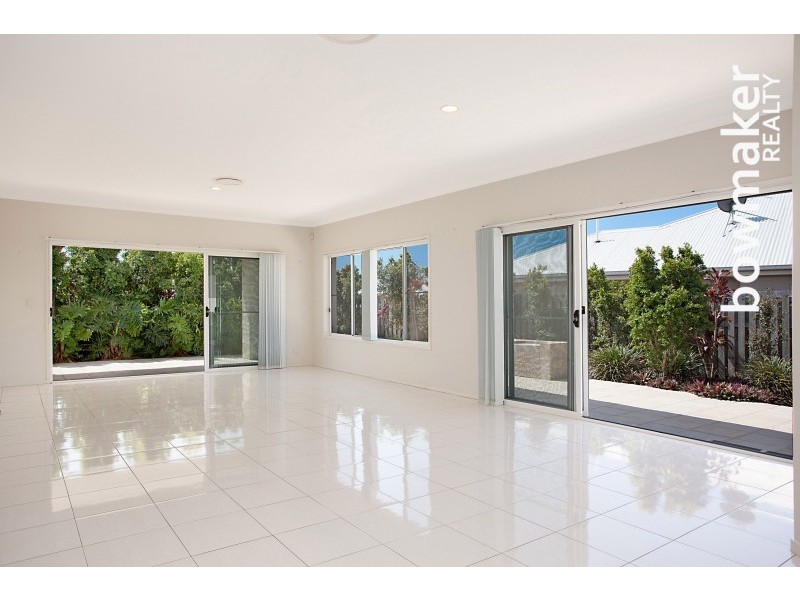 5 Satinay Parade, North Lakes QLD 4509