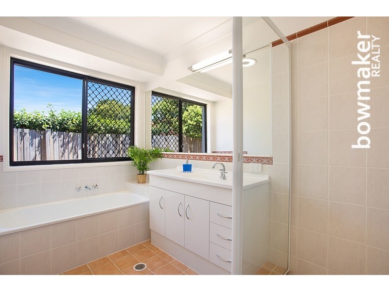 9 Cooksland Crescent, North Lakes QLD 4509