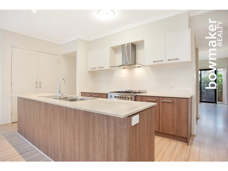 61 Daintree Circuit, North Lakes QLD 4509
