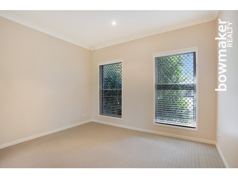 16 Elkington Circuit, North Lakes QLD 4509