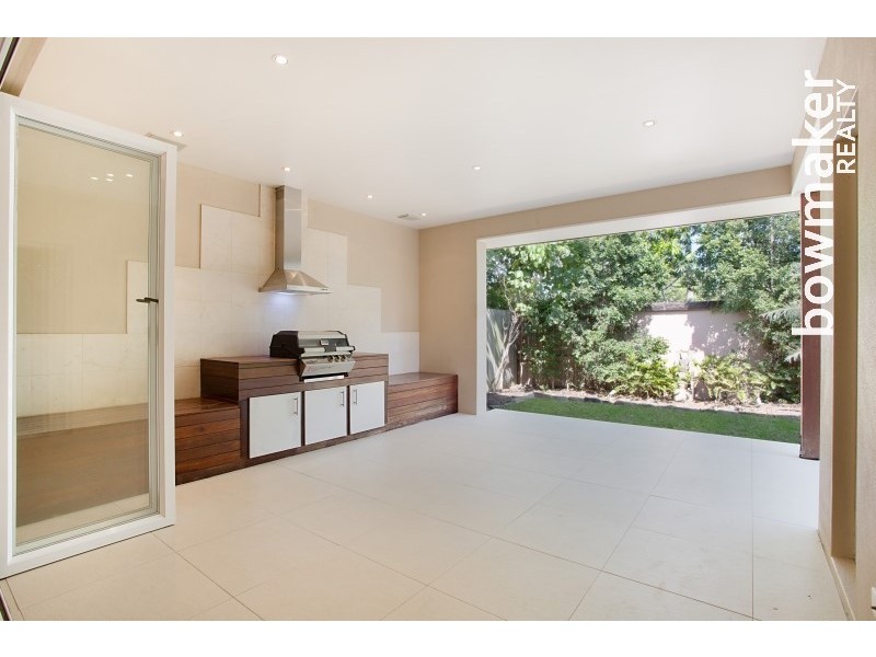 16 Elkington Circuit, North Lakes QLD 4509