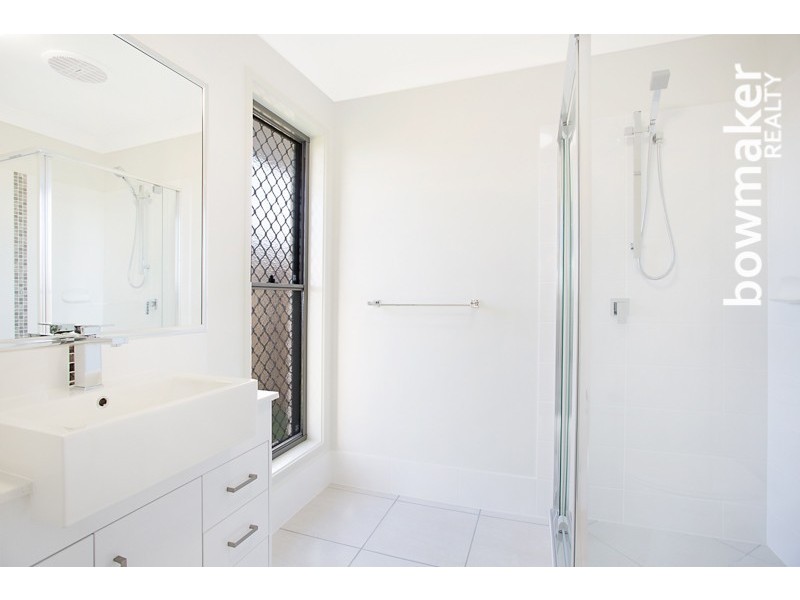 146 Mapleton Drive, North Lakes QLD 4509