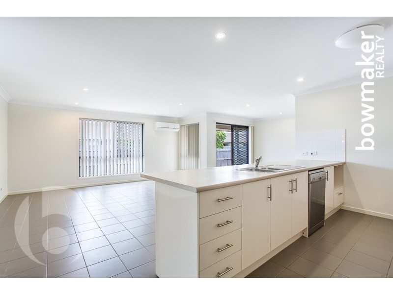 152 Nicklaus Parade, North Lakes QLD 4509