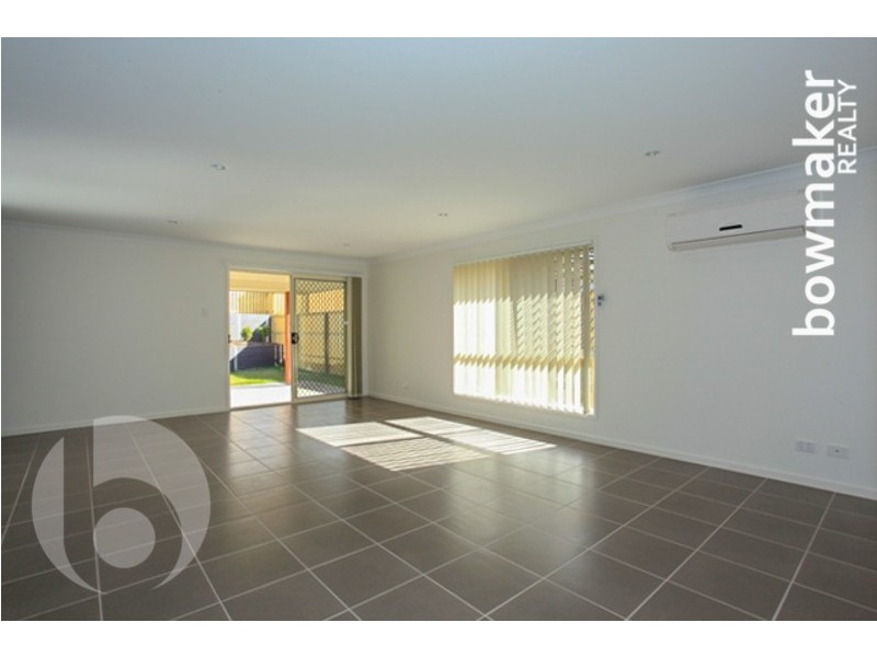 12 Bowerbird Crescent -, Dakabin QLD 4503