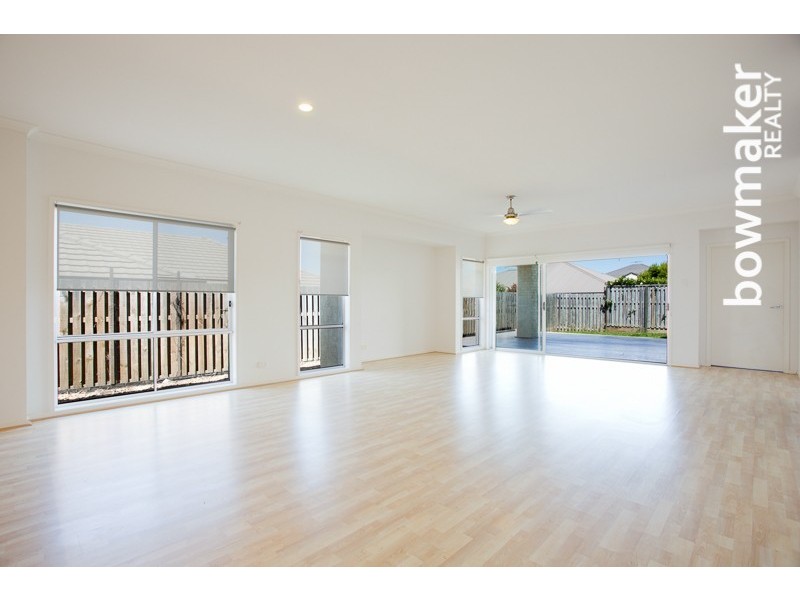 5 Langer Circuit, North Lakes QLD 4509