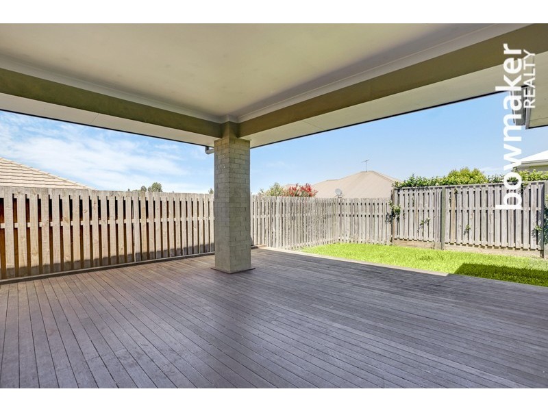 5 Langer Circuit, North Lakes QLD 4509