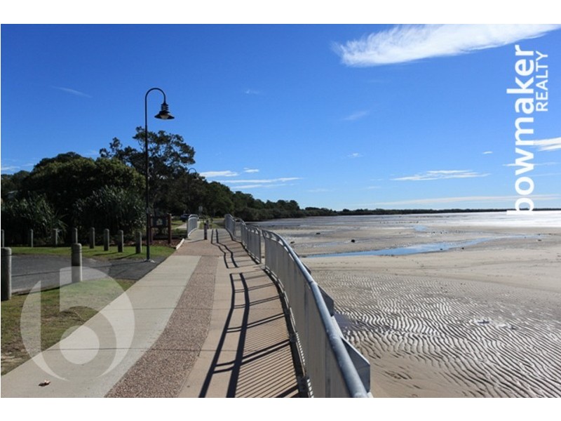 1 Esplanade, Deception Bay QLD 4508
