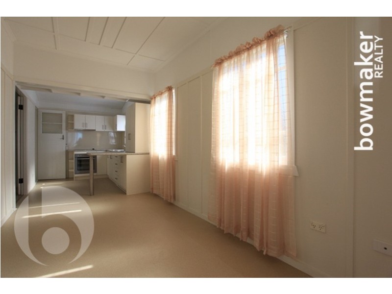 1 Esplanade, Deception Bay QLD 4508