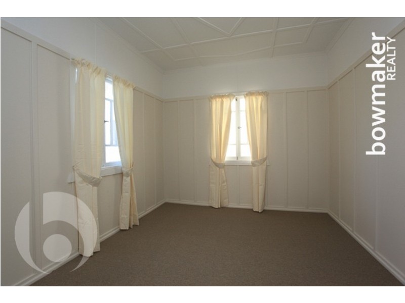 1 Esplanade, Deception Bay QLD 4508