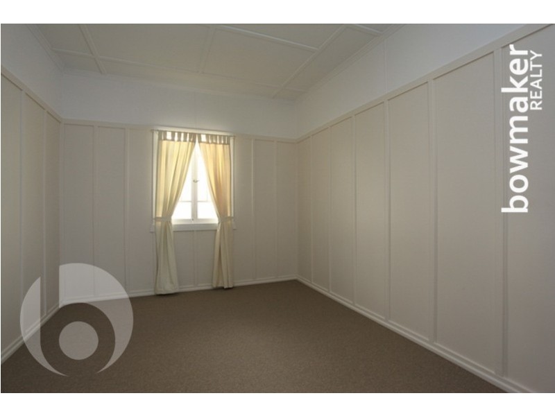 1 Esplanade, Deception Bay QLD 4508