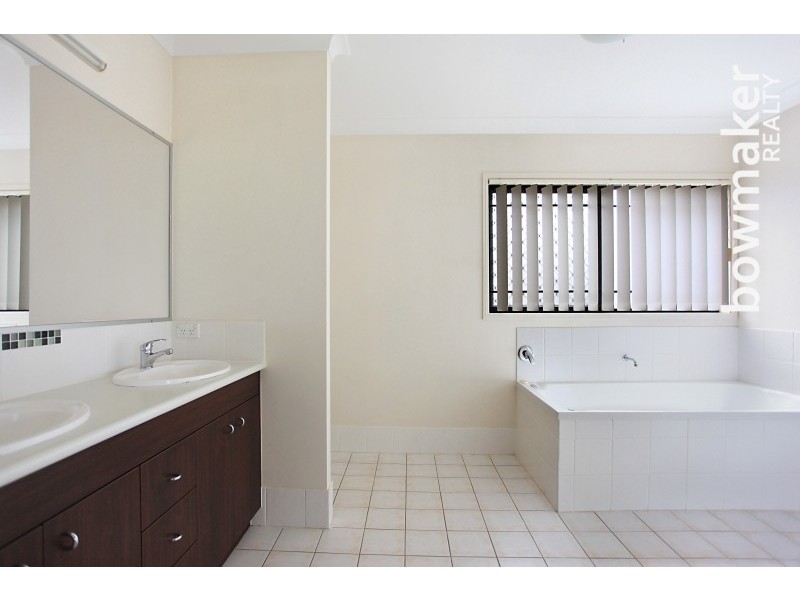 7 Mossglen Close, Murrumba Downs QLD 4503