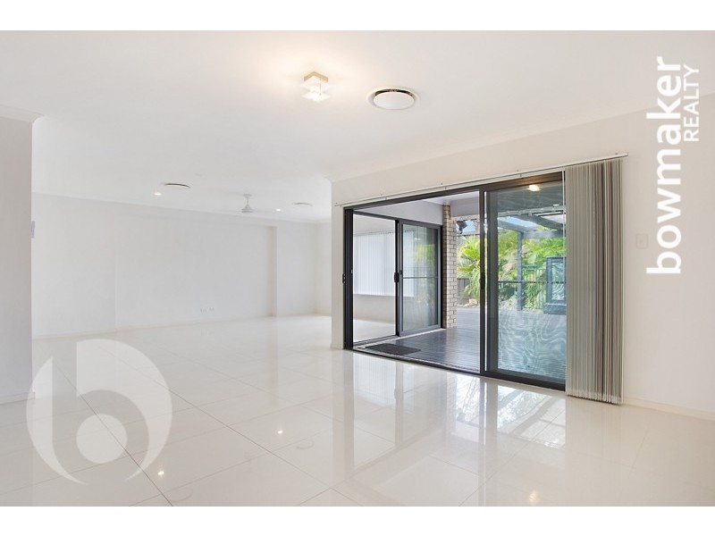 10 Freeman Street, North Lakes QLD 4509