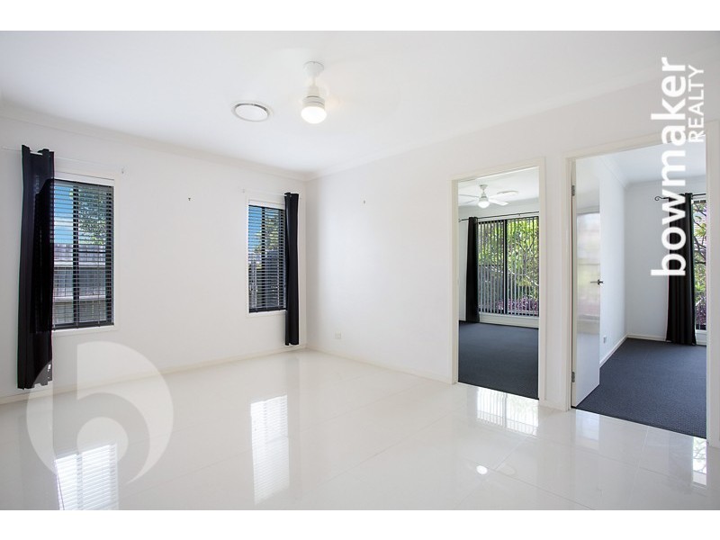 10 Freeman Street, North Lakes QLD 4509