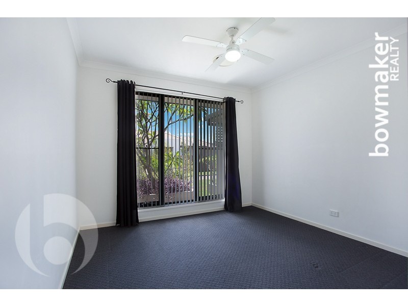 10 Freeman Street, North Lakes QLD 4509