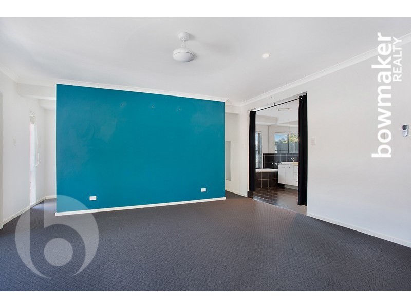 10 Freeman Street, North Lakes QLD 4509