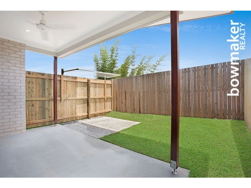 2/18 Mayfair Court, Kallangur QLD 4503
