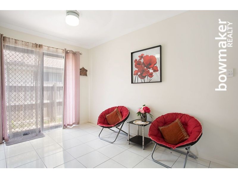 6 Williams Crescent, North Lakes QLD 4509